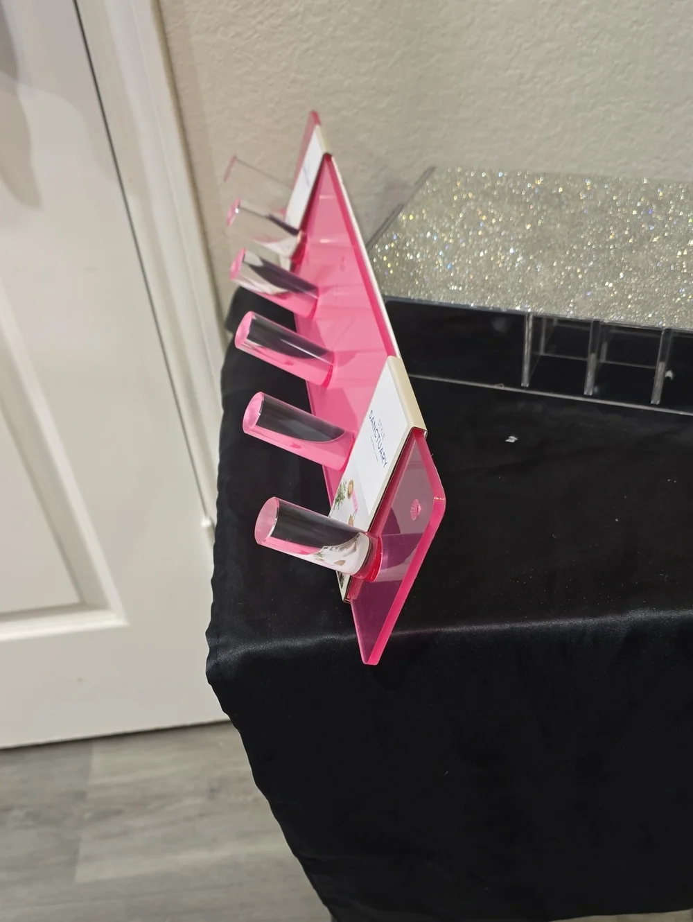 Style Sanctuary Pink Acrylic Decorative Wall Hook